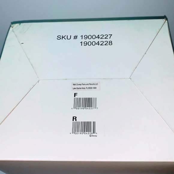 Disney Animal Kingdom Big Dig in the Boneyard Figurine Sculpture w Clock NEW - Picture 9 of 13